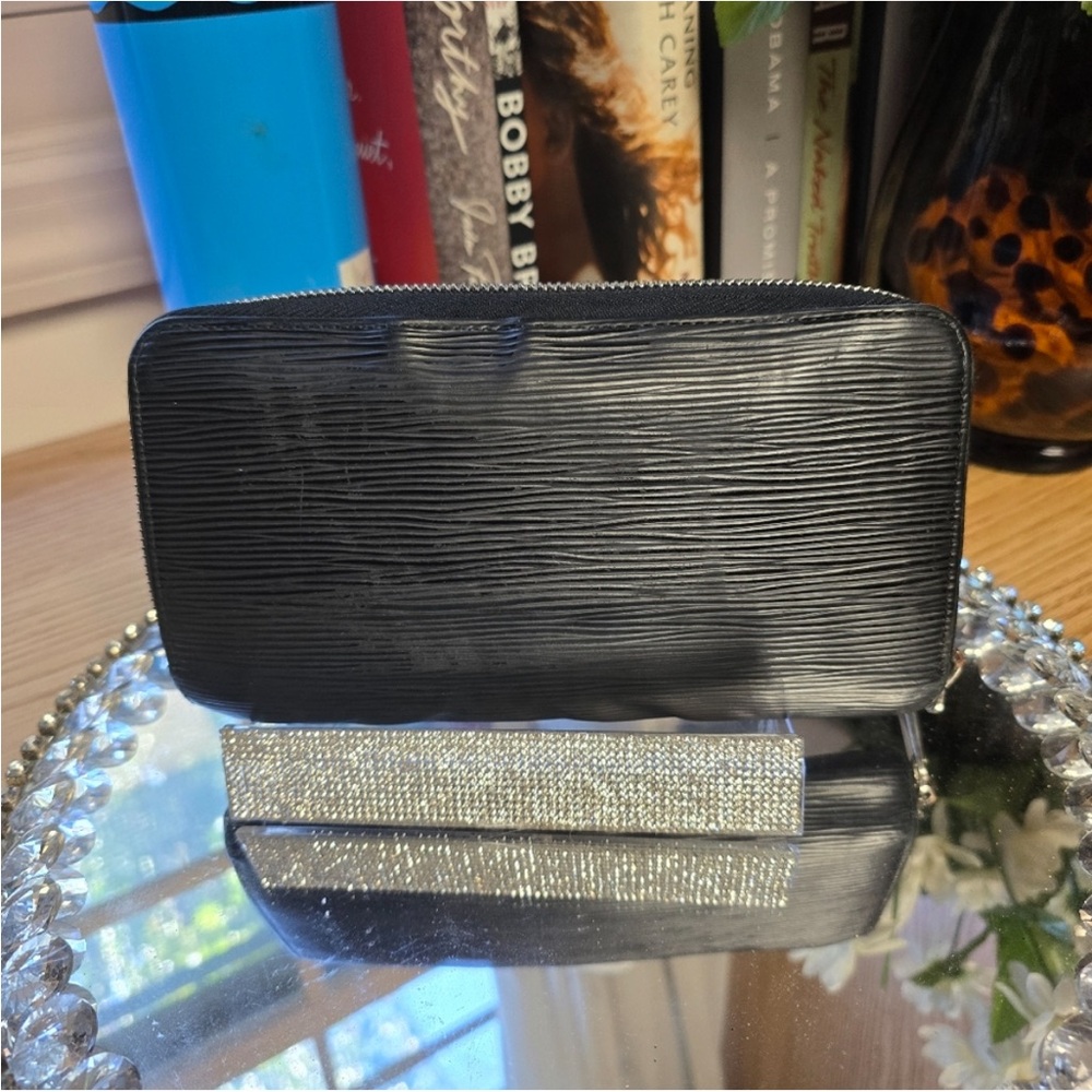 Louis Vuitton Black Epi Wallet